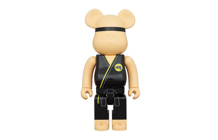 BE@RBRICK Bearbricks и коллекционный предмет COBRA KAI 28cm