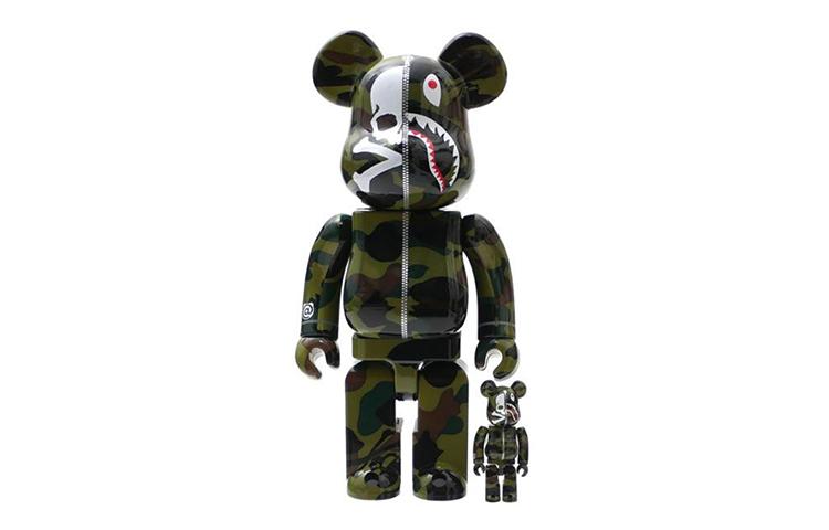 A BATHING APE® Bearbricks и коллекционный предмет X BAPE MMJ 7cm/28cm
