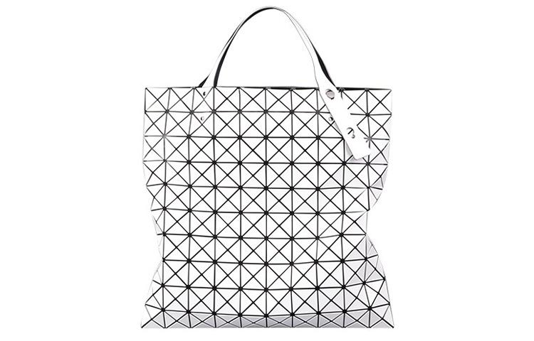 ISSEY MIYAKE Сумка на плечо PVC
