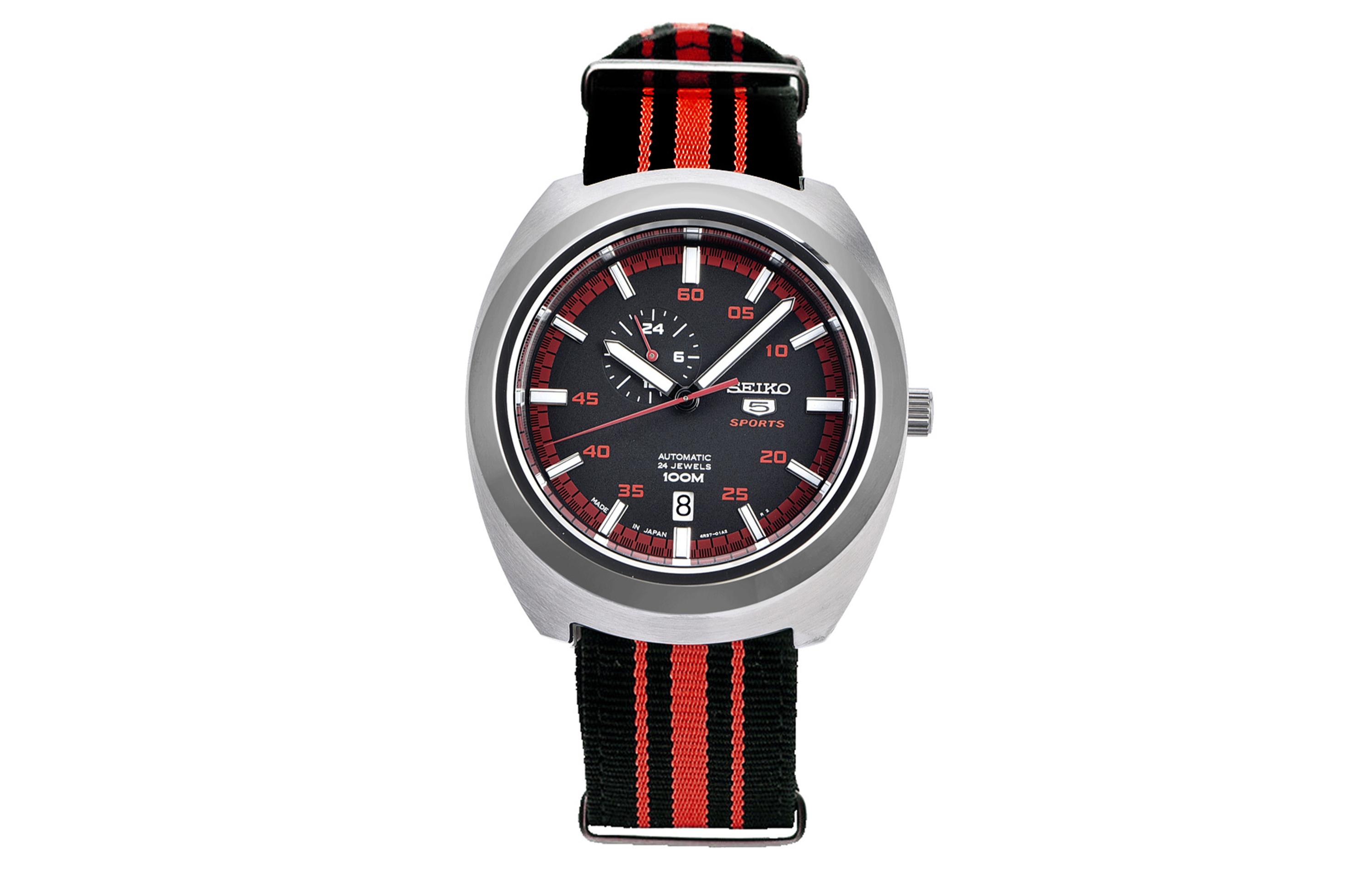 Seiko Часы 100 44Mm SSA287J1