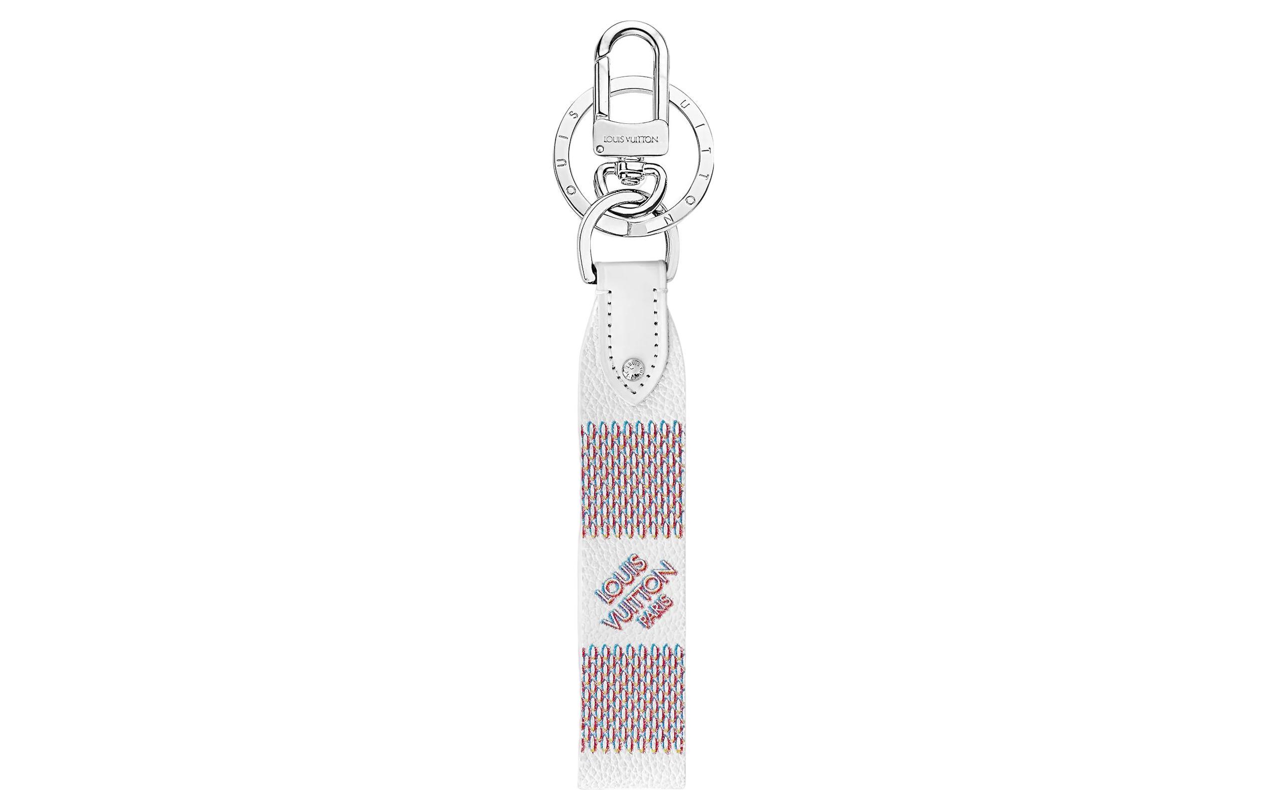 Louis Vuitton Брелок LV DAMIER SPRAY DRAGONNE