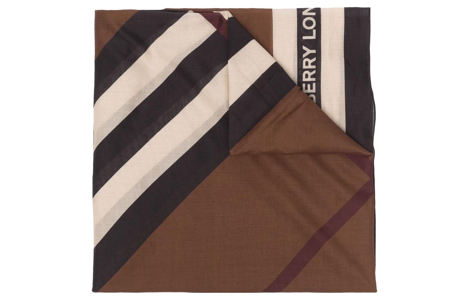 Burberry Шарф 