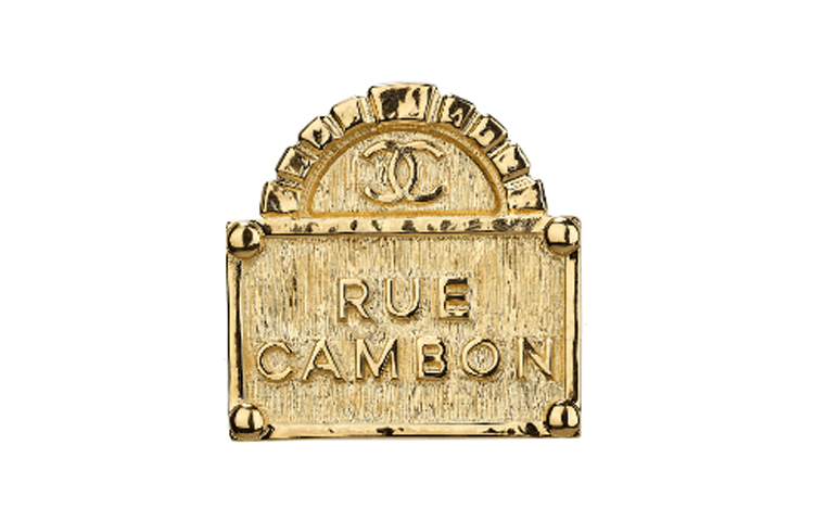 Chanel Брошь LOGO