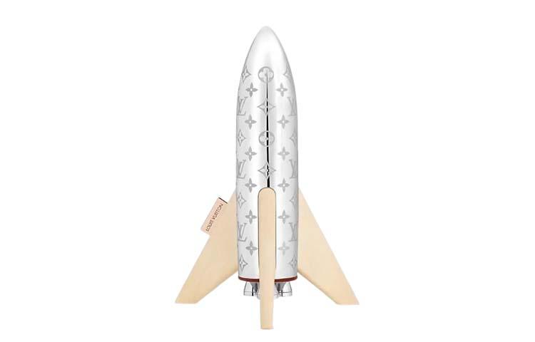 Louis Vuitton Аксессуар PRESSE PAPIER LV SPACE