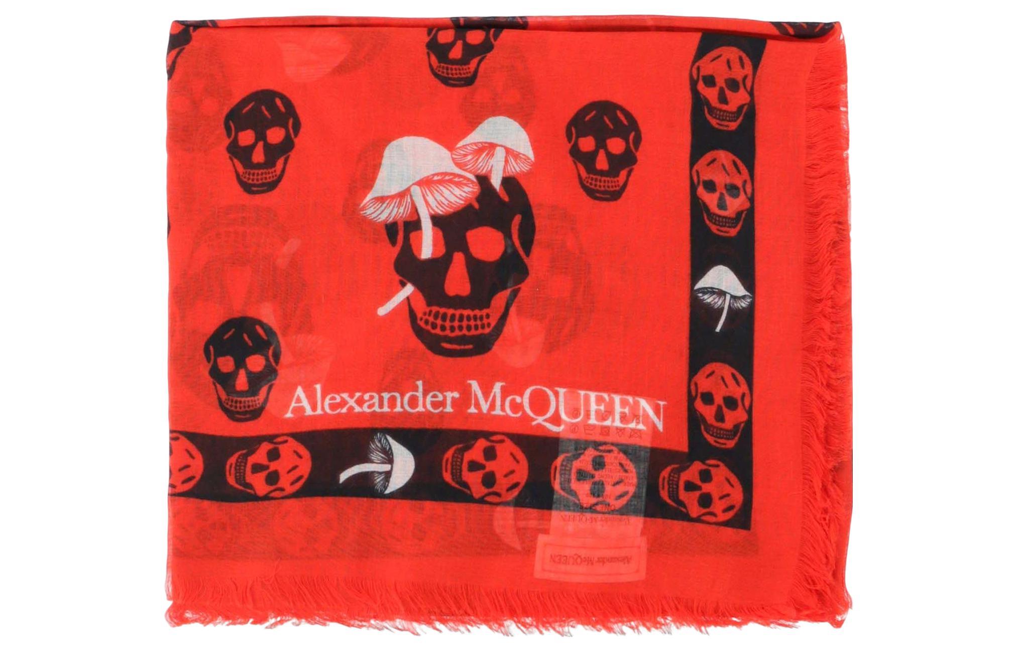Alexander McQueen Шарф 