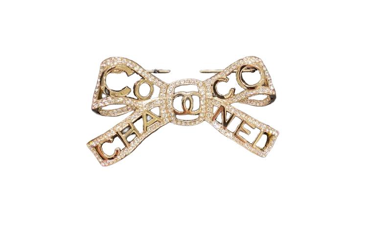 Chanel Брошь C logo