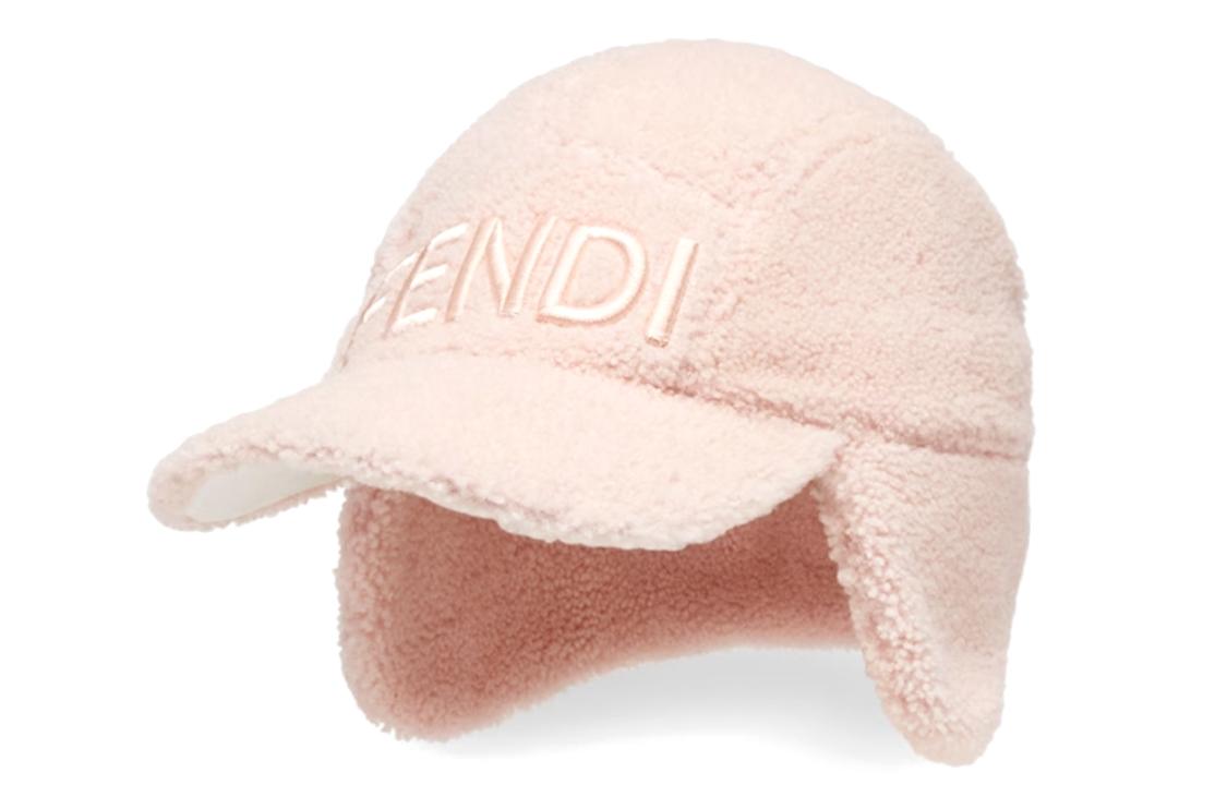 Fendi Шапка 
