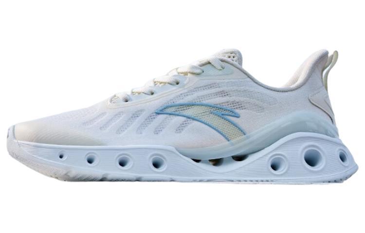 Anta Низкие кроссовки Running shoes Women