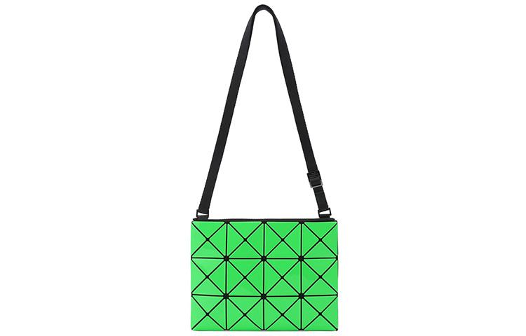 ISSEY MIYAKE Сумка через плечо Lucent Gloss