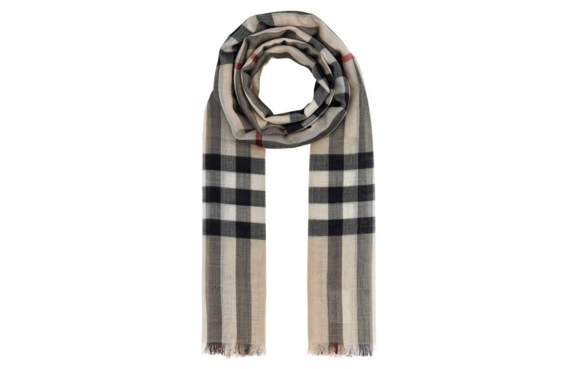 Burberry Шарф 
