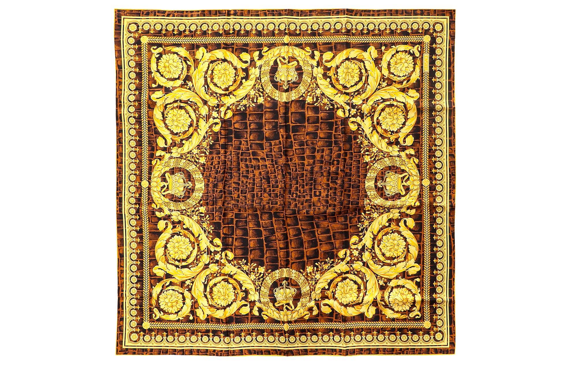 Versace Шарф 