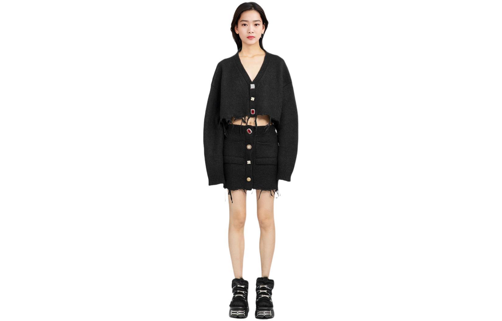 Vetements Свитер V